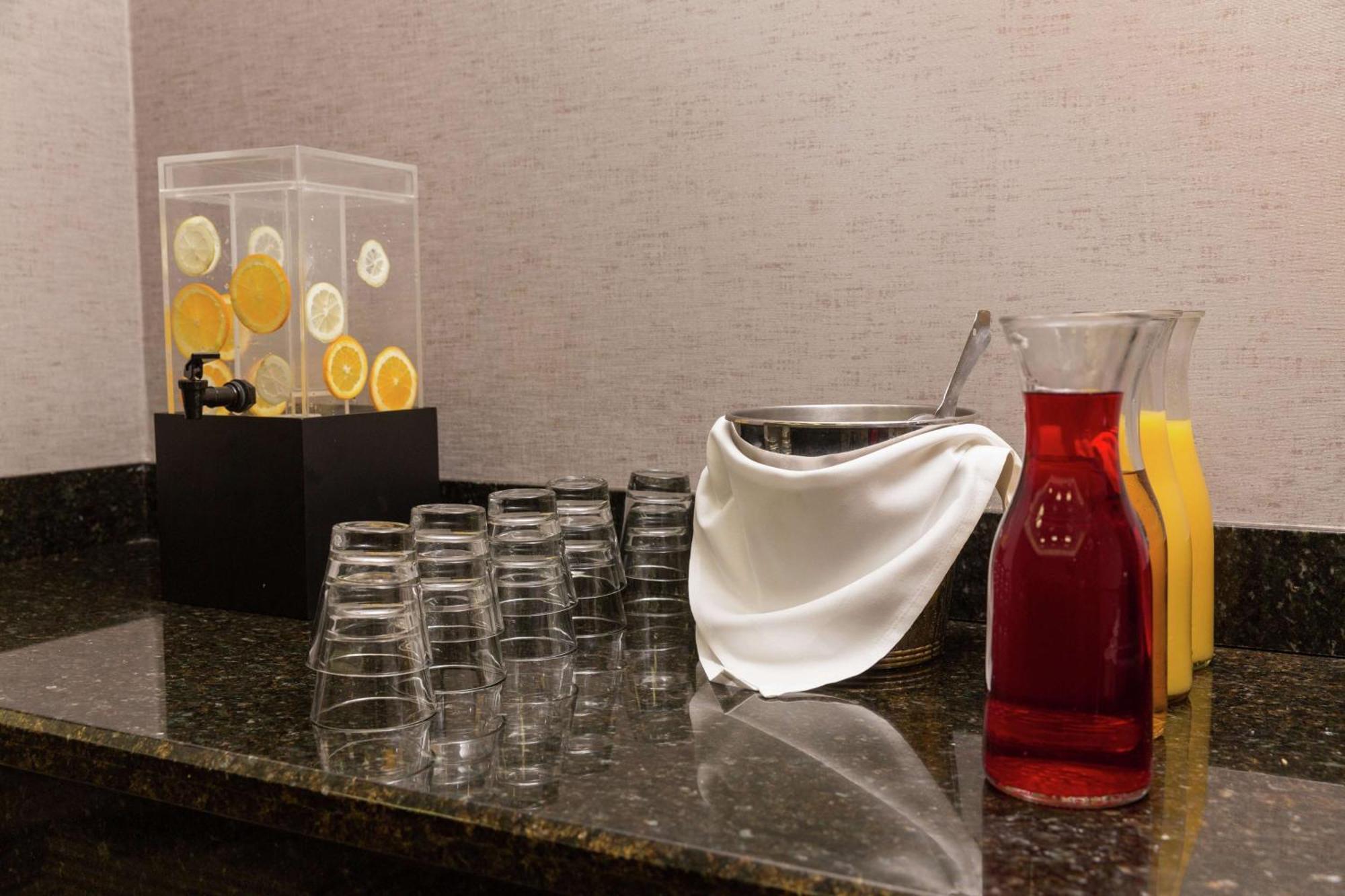 Hilton Chicago/Oak Lawn Hotel Kültér fotó